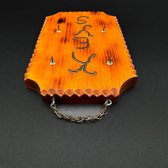 Vintage Wooden Hanging Key Holder Wall Plaque Rack Farmhouse Countrycore Rustic - Picture 3 of 6
